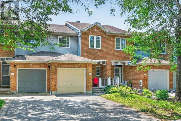 24 GRAY CRESCENT, Ottawa, Ontario K2K3J6