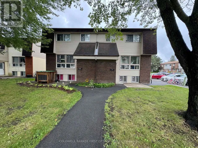 19C SONNET CRESCENT, Ottawa, Ontario K2H8W8
