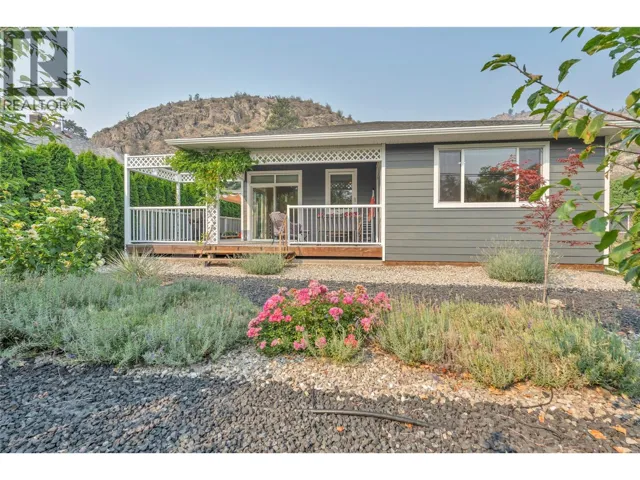 6753 Hillside Place, Oliver, British Columbia V0H1T2