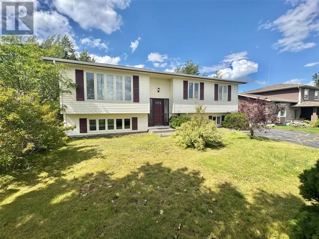 13 Shallow Street, Grand Falls Windsor, Newfoundland & Labrador A2A2X1