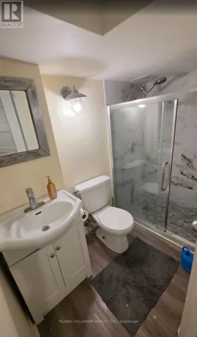 ROOM 2 - 888 KROSNO BOULEVARD, Pickering (Bay Ridges), Ontario L1W1H4