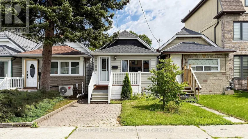 65 ELDON AVENUE, Toronto (Crescent Town), Ontario M4C5G2