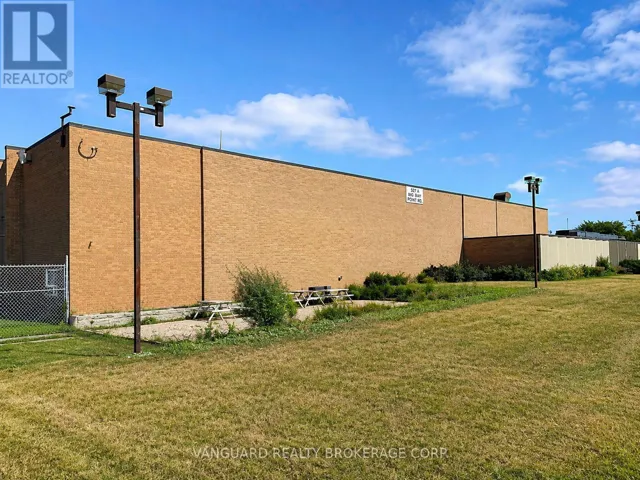 19 CITY VIEW DRIVE, Toronto (West Humber-Clairville), Ontario M9W5A5