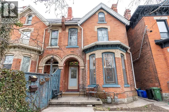 127 EAST Avenue S, Hamilton, Ontario L8N2T6