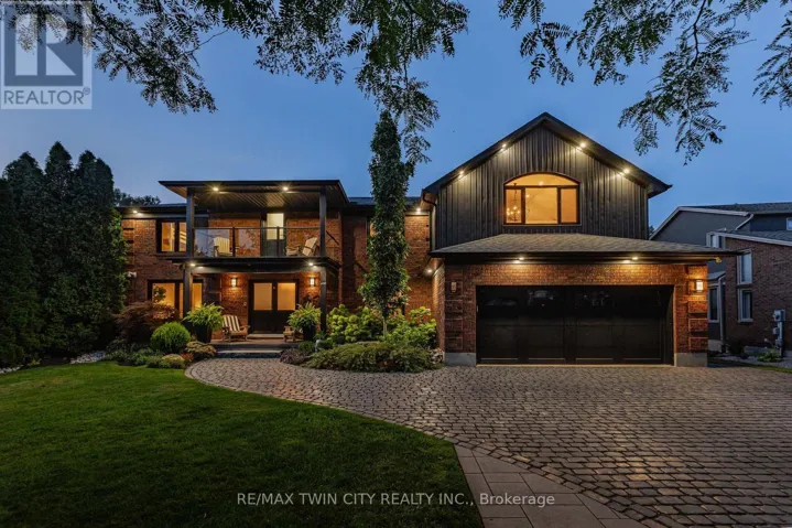 50 ROEHAMPTON COURT, Kitchener, Ontario N2A3L1