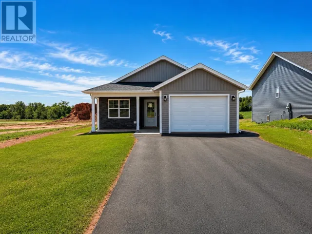 82 Samantha Lane, Cornwall, Prince Edward Island C0A1H8