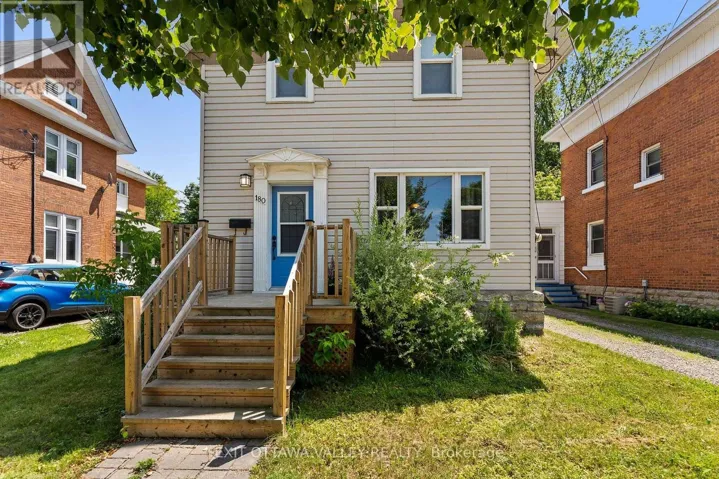 180 MARY STREET, Pembroke, Ontario K8A5V6
