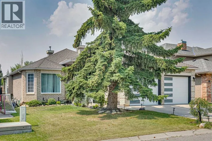 6991 Christie Briar Manor SW, Calgary, Alberta T3H2R3