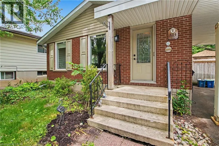 514 HAVELOCK Drive, Waterloo, Ontario N2L4N7