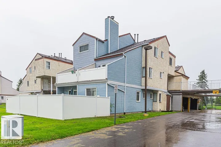 61 LANCASTER TC NW, Edmonton, Alberta T5X5S4