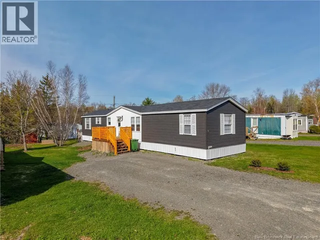 41 Elmdale Crescent, Fredericton, New Brunswick E3B6P9