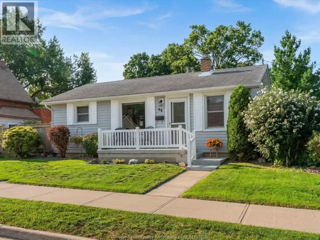 99 Pear STREET West, Kingsville, Ontario N9Y1V5
