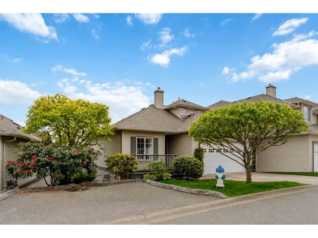 11 2088 WINDFIELD DRIVE, Abbotsford, British Columbia V3G3C3