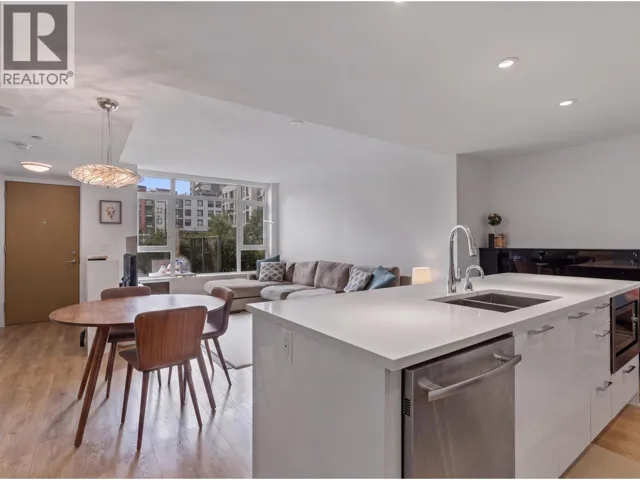 TH112 3565 SAWMILL CRESCENT, Vancouver, British Columbia V5S0C9