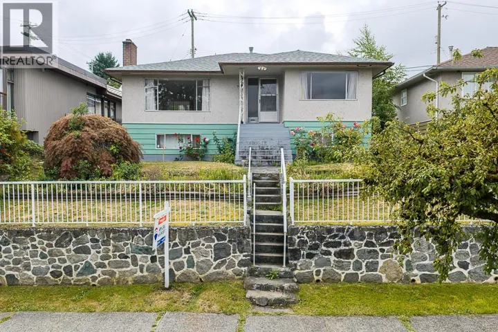 5326 FLEMING STREET, Vancouver, British Columbia V5P3E9