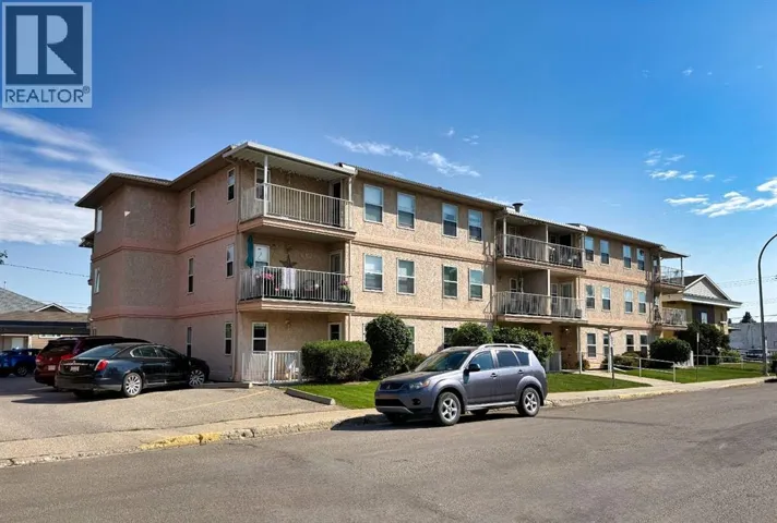 202, 5026 49 Street, Olds, Alberta T4H1V7