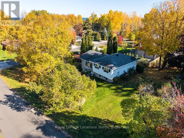 15 WELLINGTON STREET S, Blue Mountains, Ontario N0H2P0