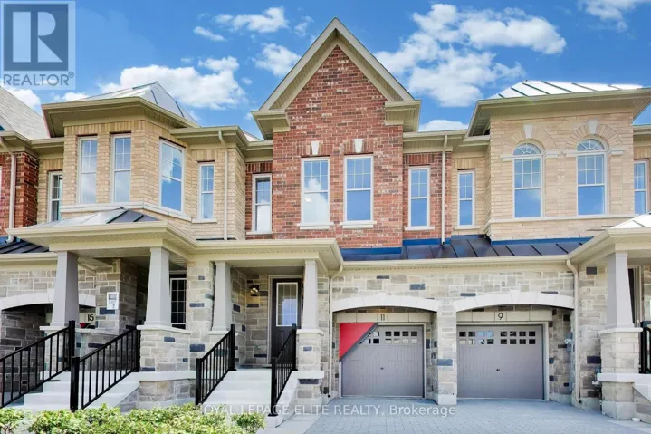 11 DENNISON STREET S, King (King City), Ontario L7B1G2