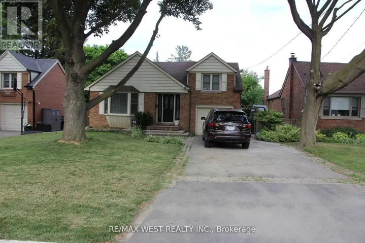 BASEMENT - 81 FREEMONT AVENUE, Toronto (Humber Heights), Ontario M9P2W7