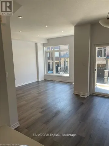 61 SOHO STREET, Hamilton (Stoney Creek Mountain), Ontario L8J0M6