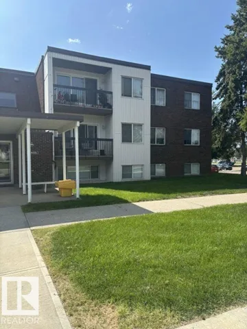 #104 11455 41 AV NW, Edmonton, Alberta T6J0T9