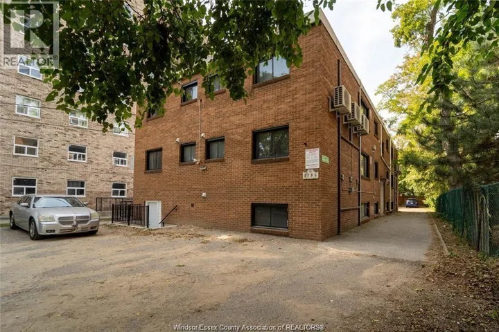 3150 PETER STREET Unit# 1, Windsor, Ontario N9C1H3