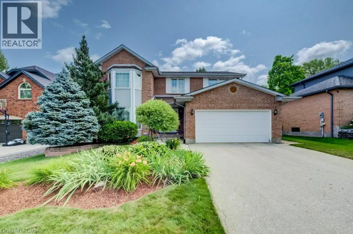 449 KNIGHTSBRIDGE Court, Waterloo, Ontario N2T2G5