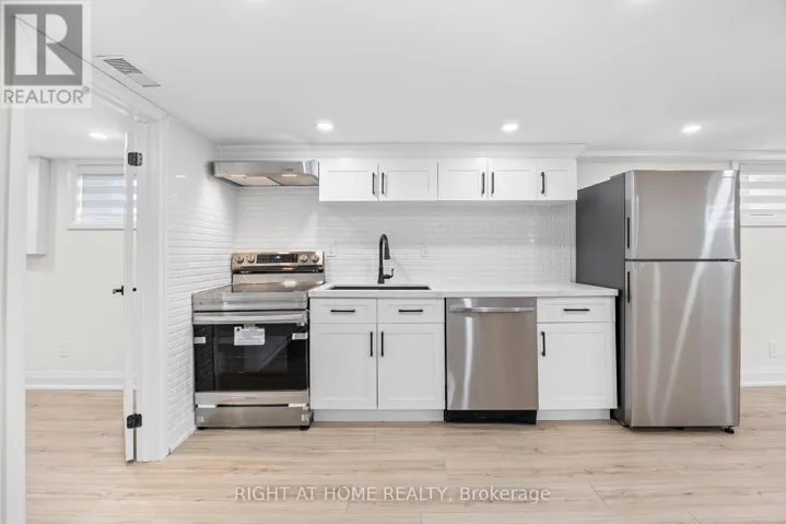 BASEMENT - 961 VICTORIA PARK AVENUE, Toronto (Clairlea-Birchmount), Ontario M4B2J4