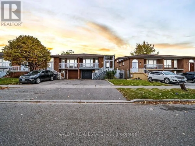 72 DANTEK COURT, Brampton (Brampton North), Ontario L6V3T4