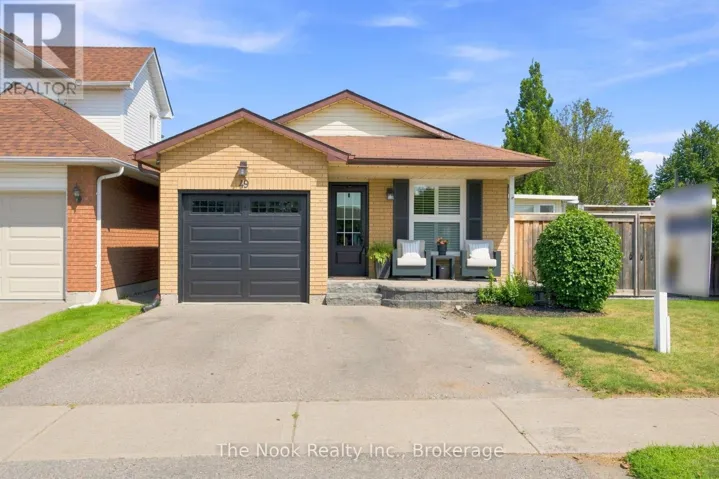 49 GRANVILLE DRIVE, Clarington (Courtice), Ontario L1E2W8