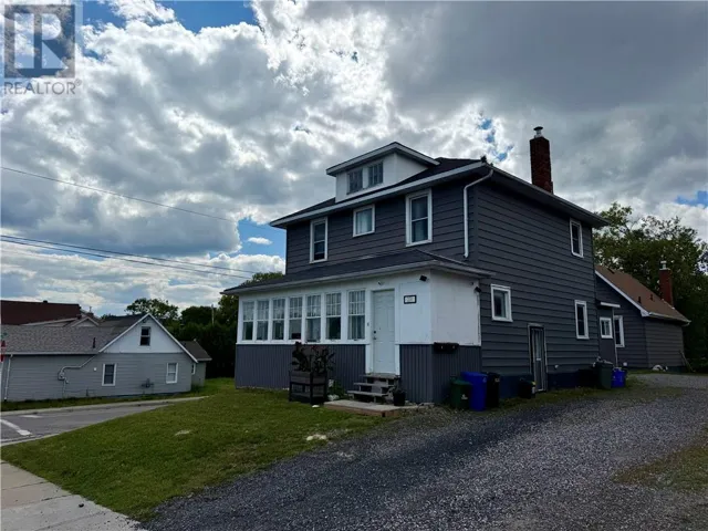 231 Whittaker & 408 Isabel, Sudbury, Ontario P3C1J7