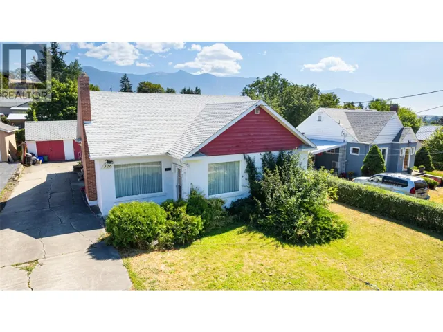 326 10th Avenue N, Creston, British Columbia V0B1G0