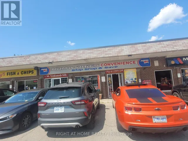 7 - 833 WESTLOCK ROAD, Mississauga (Erindale), Ontario L5C1K7