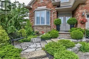 480 HAMILTON DRIVE, Hamilton (Ancaster), Ontario L9G2E7