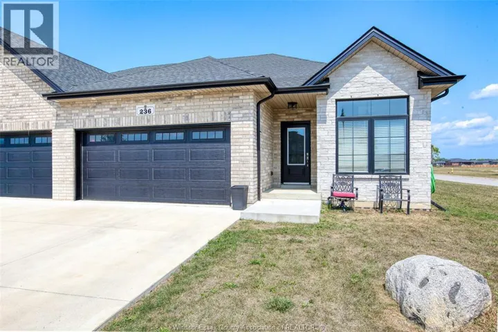 236 MCLELLAN, Amherstburg, Ontario N9V3Y7