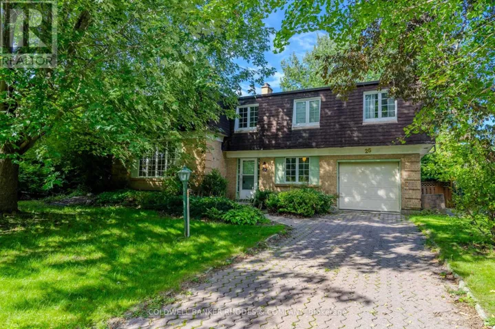 26 CROFTON ROAD, Ottawa, Ontario K2G0N3