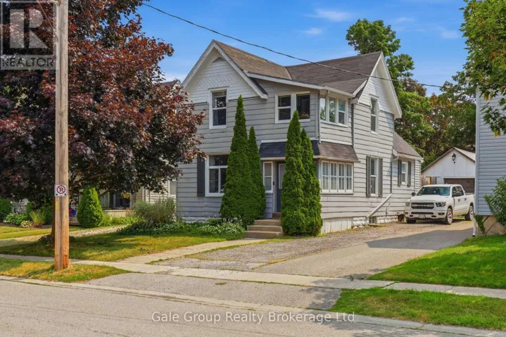 32 WEST AVENUE, St. Thomas, Ontario N5R3P5
