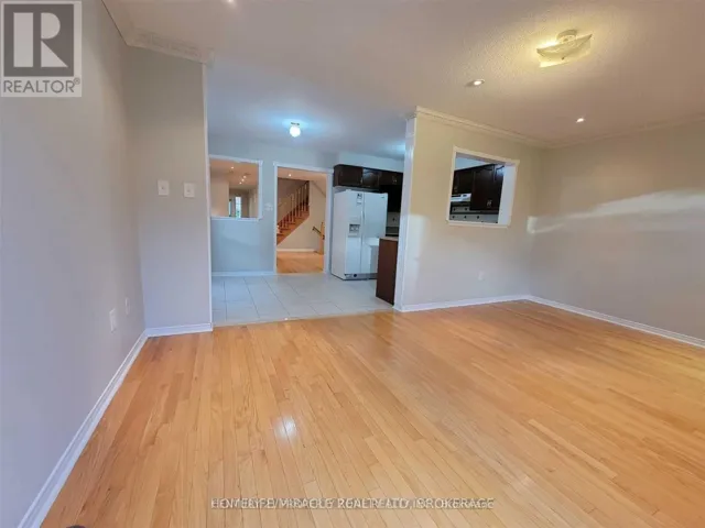 8 GALTEE ROAD, Brampton (Credit Valley), Ontario L6X0J8
