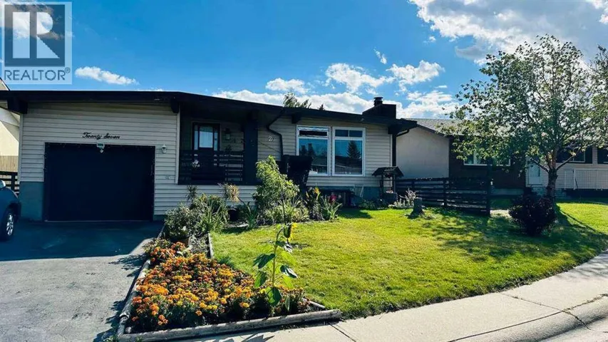 27 Penworth Place SE, Calgary, Alberta T2A4G4