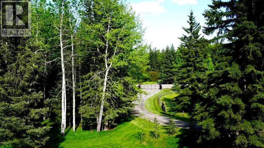 215 Wintergreen Road, Rural Rocky View County, Alberta T0L0K0