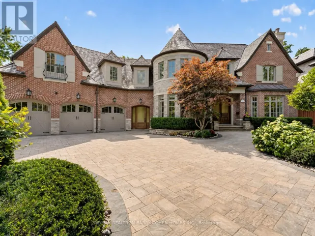 21 DON RIDGE DRIVE, Toronto (St. Andrew-Windfields), Ontario M2P1H3