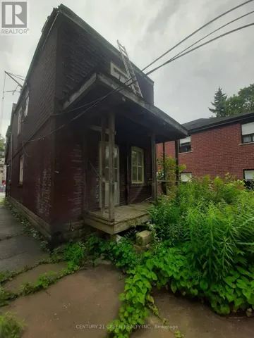 384 COXWELL AVENUE, Toronto (Greenwood-Coxwell), Ontario M4L3B7