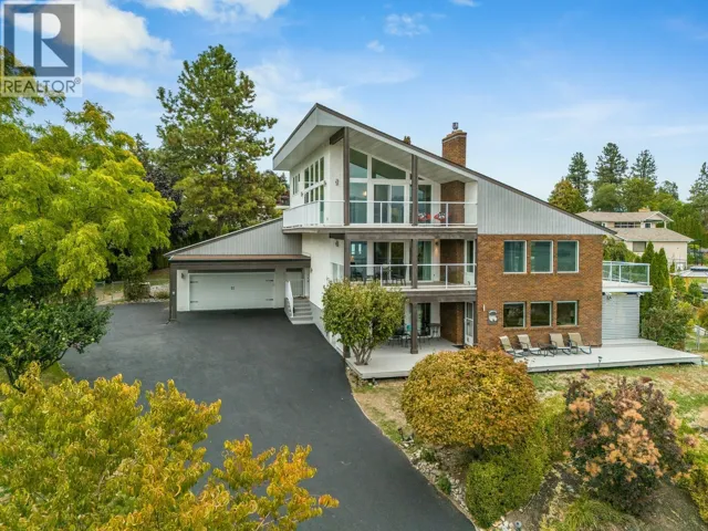 3137 Vector Drive, West Kelowna, British Columbia V1Z3B1