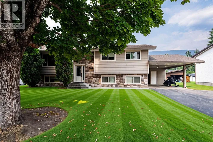 1506 Mountain View Drive, Revelstoke, British Columbia V0E2S1