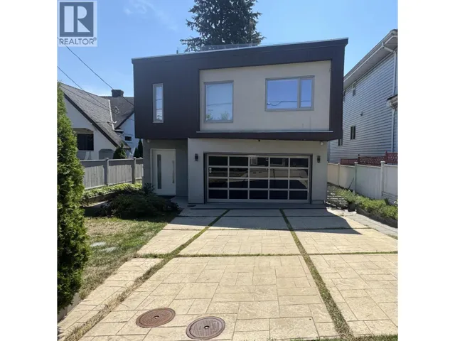 1076 PARK DRIVE, Vancouver, British Columbia V6P2J5