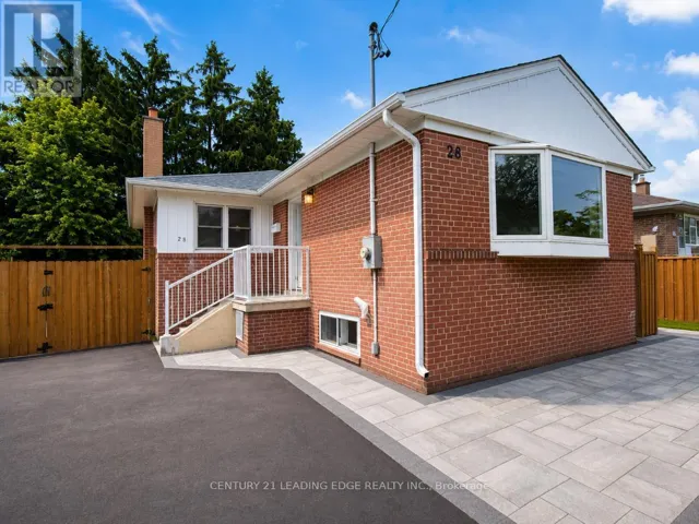 28 ERINGATE DRIVE, Toronto (Eringate-Centennial-West Deane), Ontario M9C3Y7