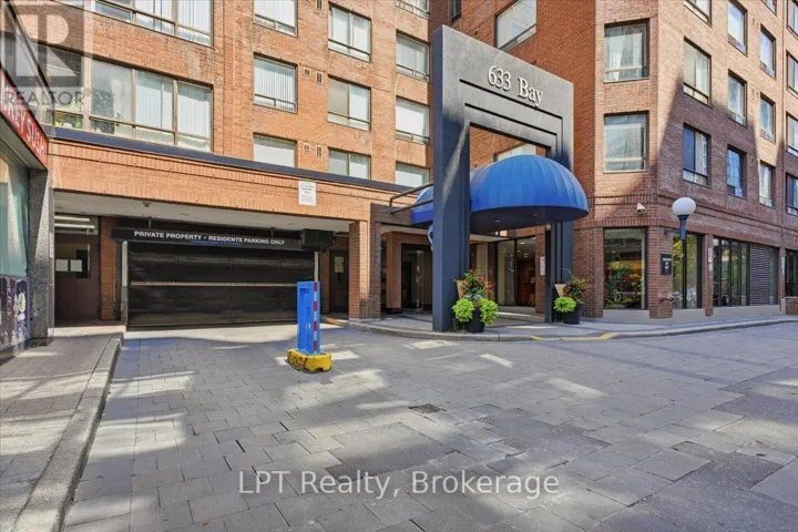 2721 - 633 BAY STREET, Toronto (Bay Street Corridor), Ontario M5G2G4