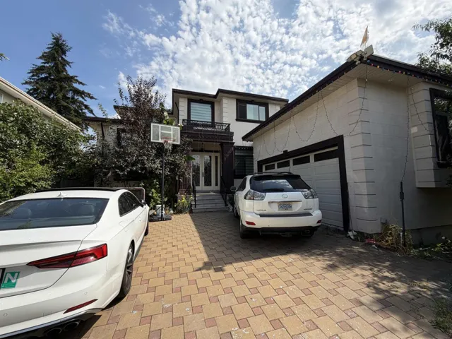 7960 155 STREET, Surrey, British Columbia V3S3P4