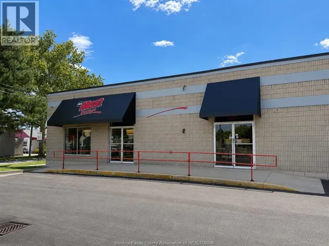 2451 Tecumseh ROAD West Unit# B, Windsor, Ontario N9B3R6