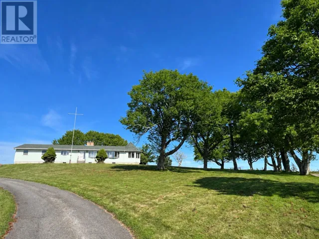 355 Pleasant Street, Yarmouth, Nova Scotia B5A2K9